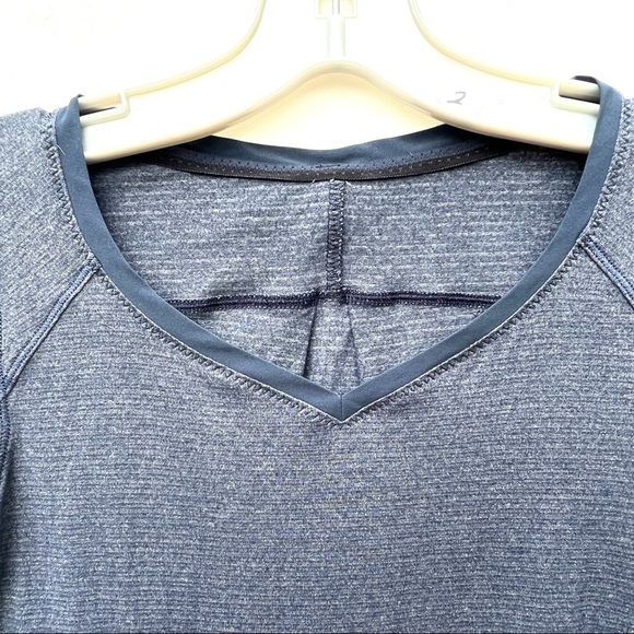 LULULEMON RUNAMUCK striped shirt Black 2 - Picture 3 of 3